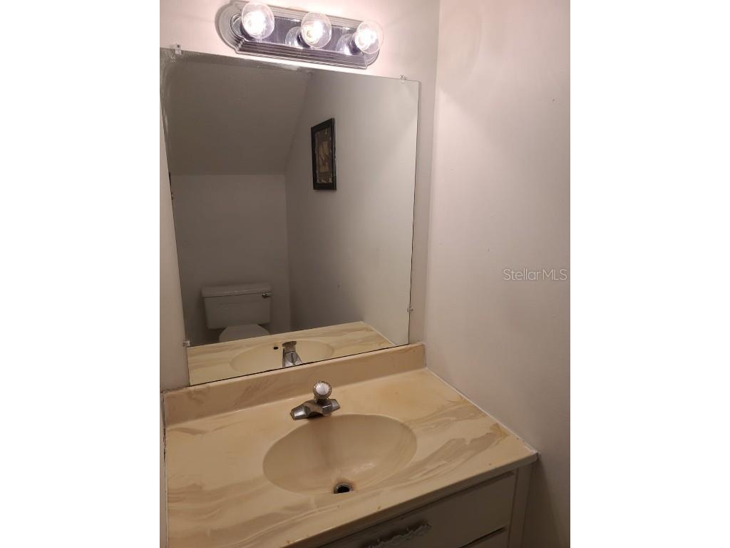 2222 Silver Pines Place #902 Orlando FL 32808 O6219448 image6