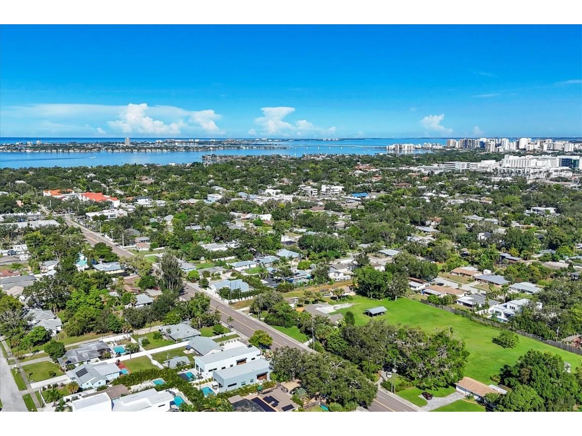 2222 Webber Street Sarasota FL 34239 A4666118 image17