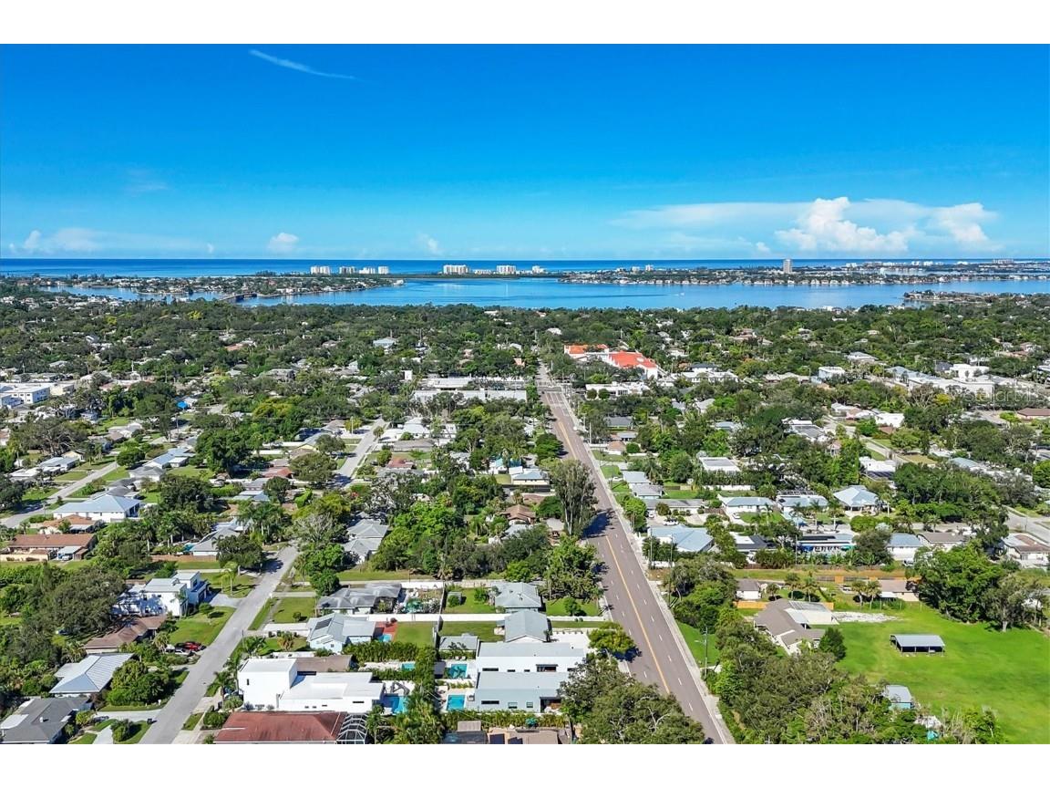 2222 Webber Street Sarasota FL 34239 A4666118 image18