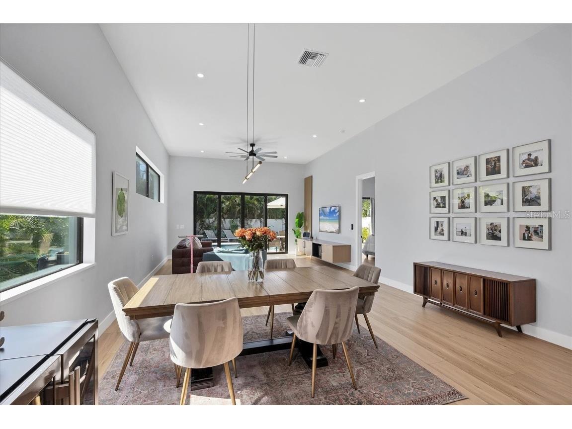 2222 Webber Street Sarasota FL 34239 A4666118 image21