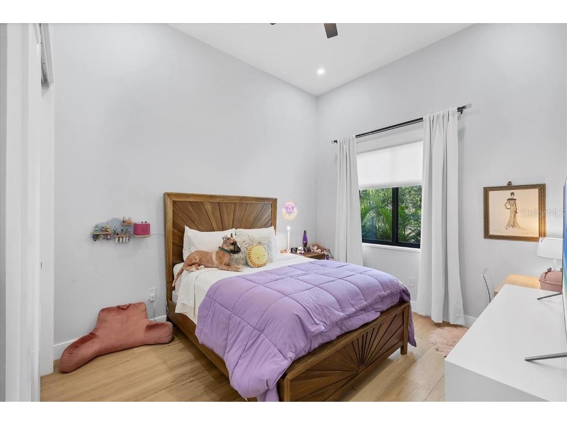 2222 Webber Street Sarasota FL 34239 A4666118 image26