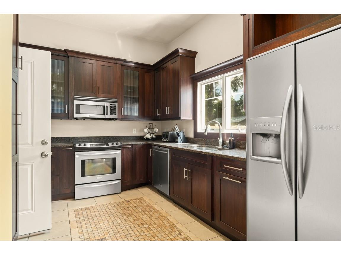 2223 Amherst Avenue Orlando FL 32804 O6309275 image42