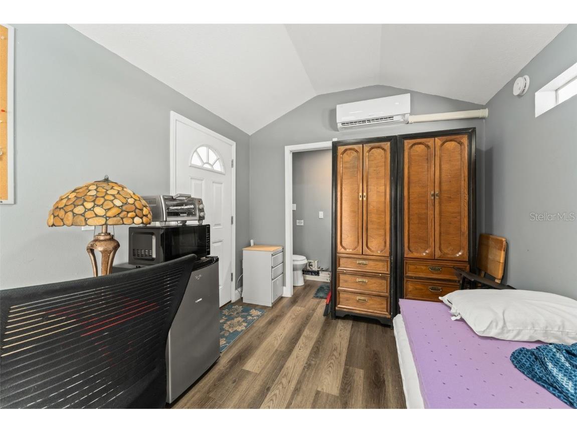 2223 Amherst Avenue Orlando FL 32804 O6309275 image60