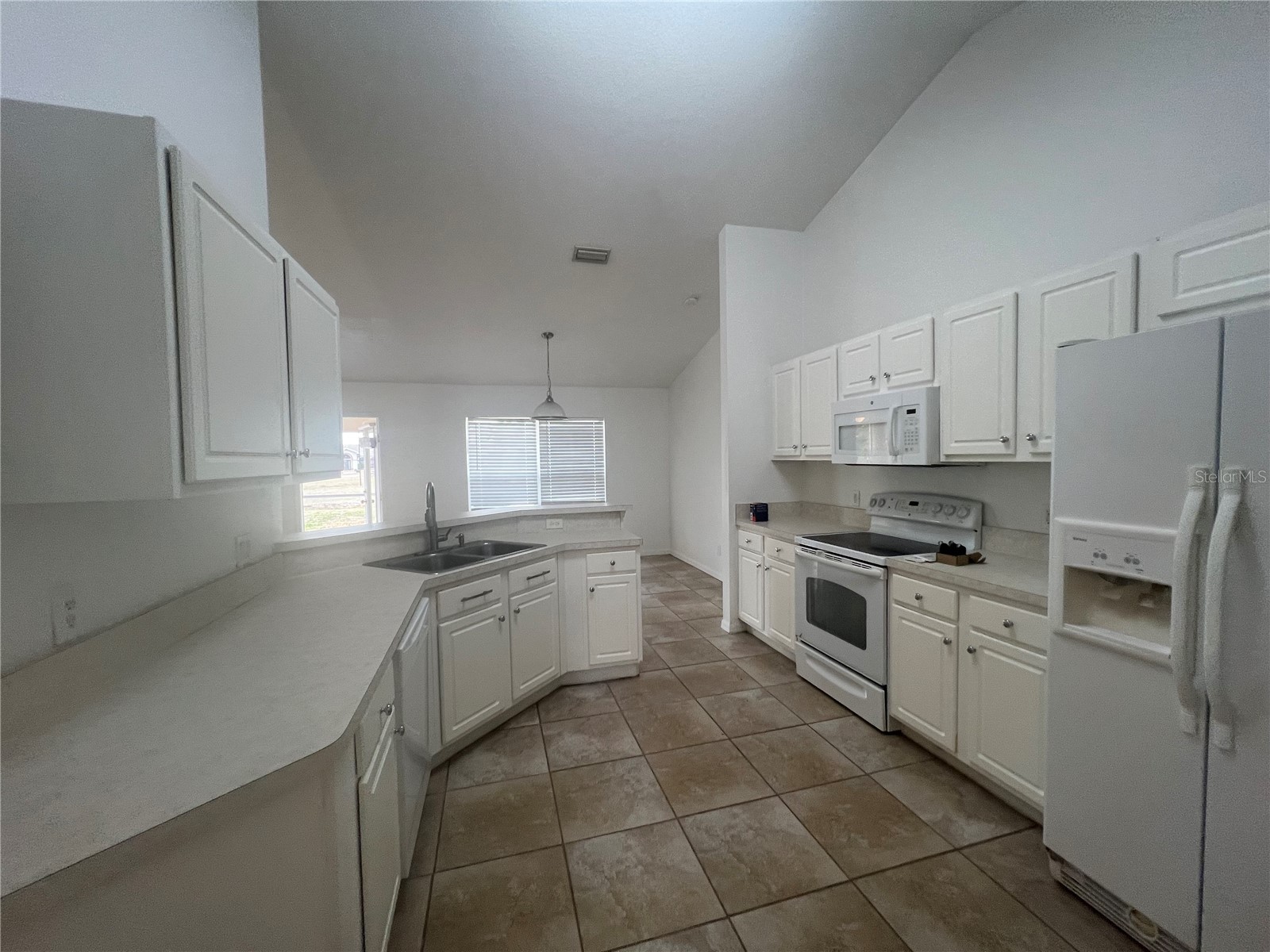 2223 Rio De Janeiro Avenue Punta Gorda FL 33983 C7522519 image3