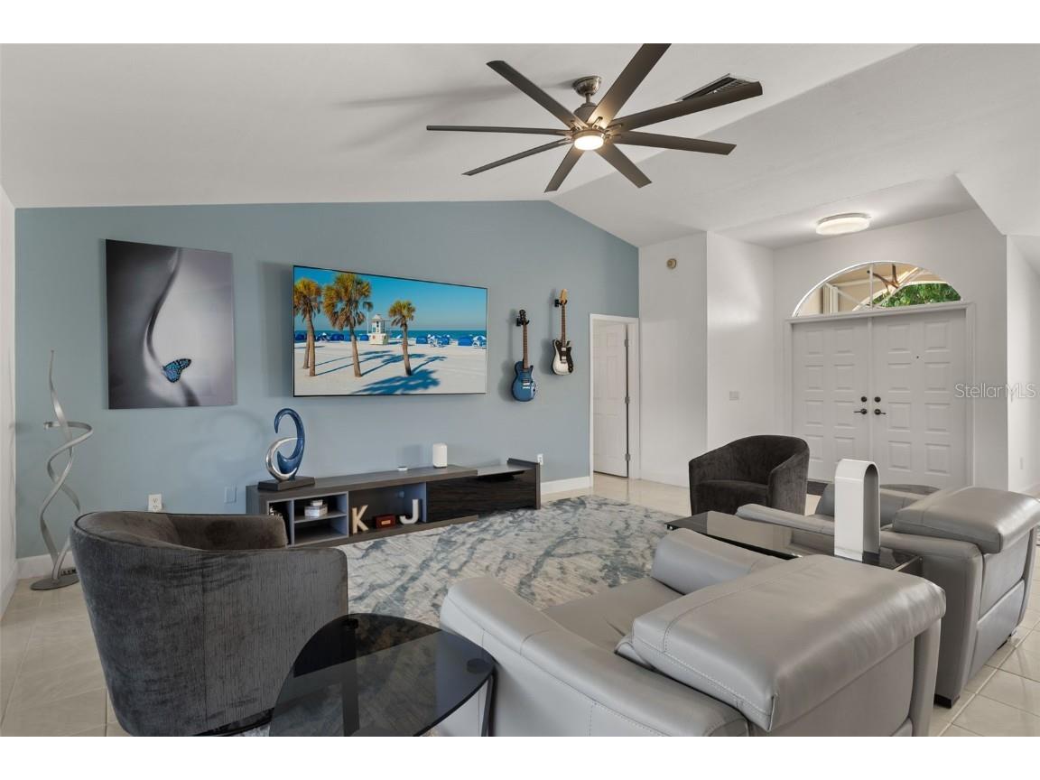 2223 SE 10th Lane Cape Coral FL 33990 C7516753 image11