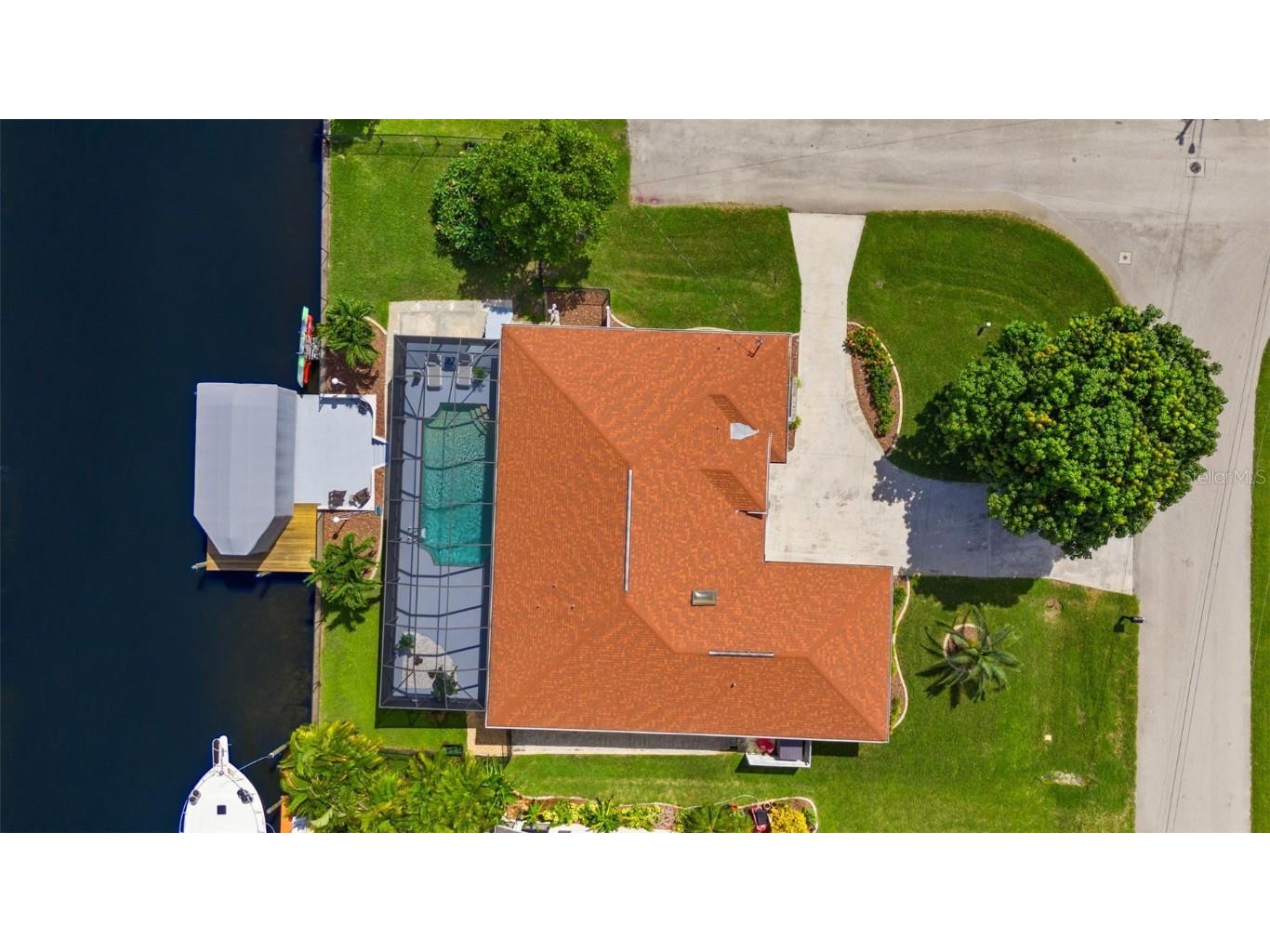 2223 SE 10th Lane Cape Coral FL 33990 C7516753 image4