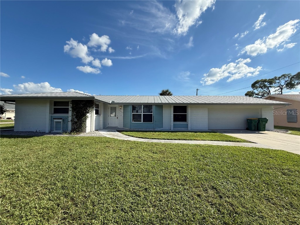 22237 Lockport Avenue Port Charlotte FL 33952 TB8429774 image29