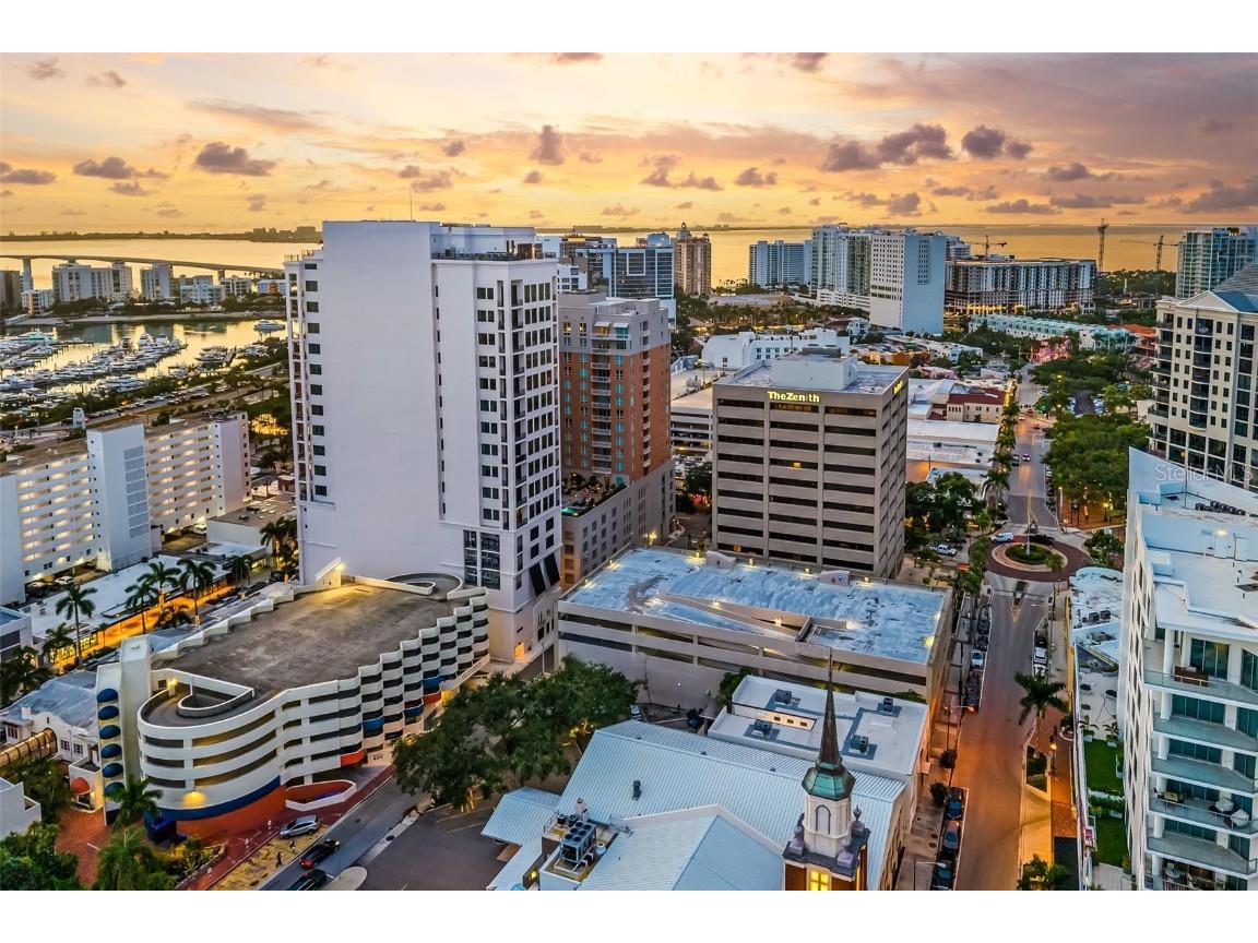 2224 Bahia Vista Street #E1 Sarasota FL 34239 A4668974 image57