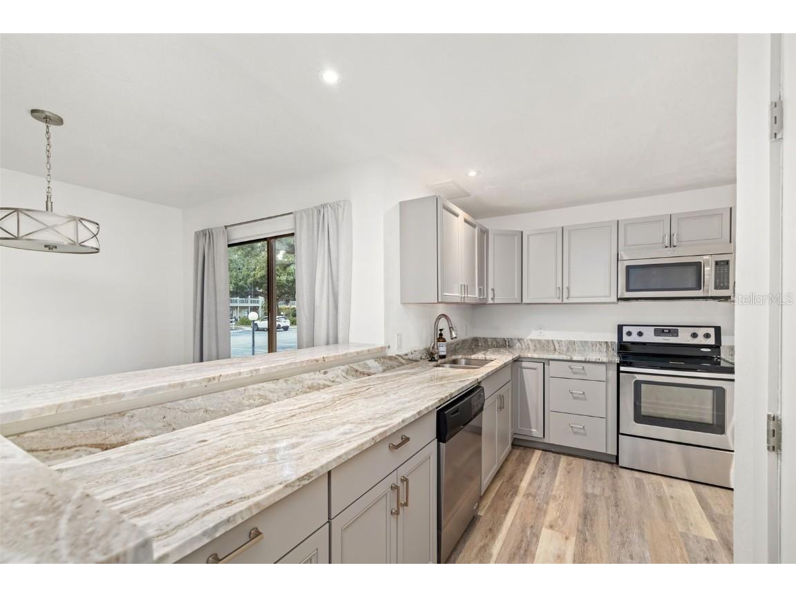 2224 Bahia Vista Street #E1 Sarasota FL 34239 A4668974 image6