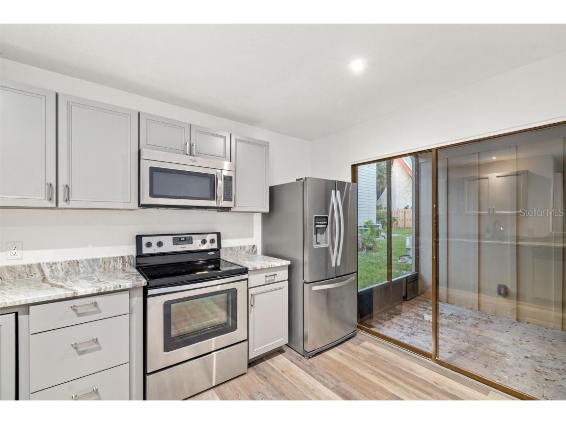 2224 Bahia Vista Street #E1 Sarasota FL 34239 A4668974 image7