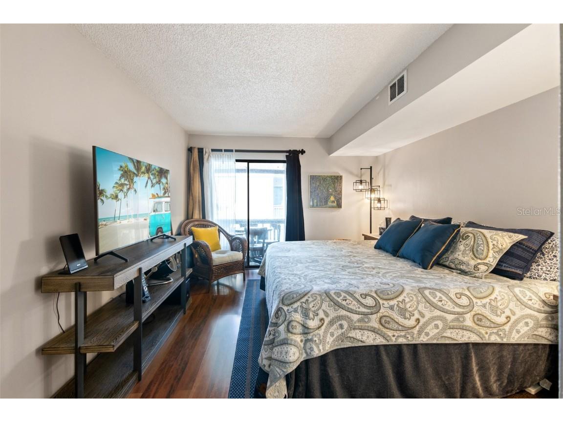 2224 Bahia Vista Street #E6 Sarasota FL 34239 A4645493 image22