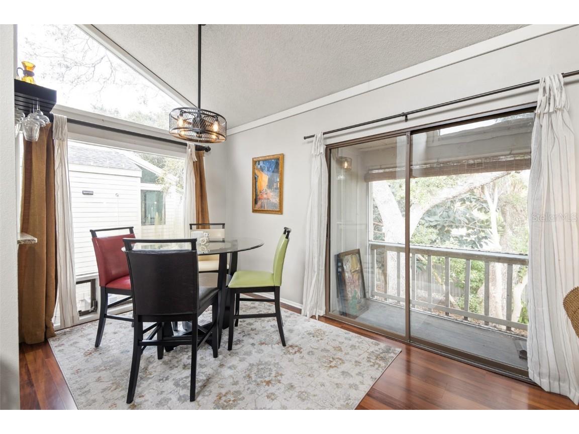 2224 Bahia Vista Street #E6 Sarasota FL 34239 A4645493 image5