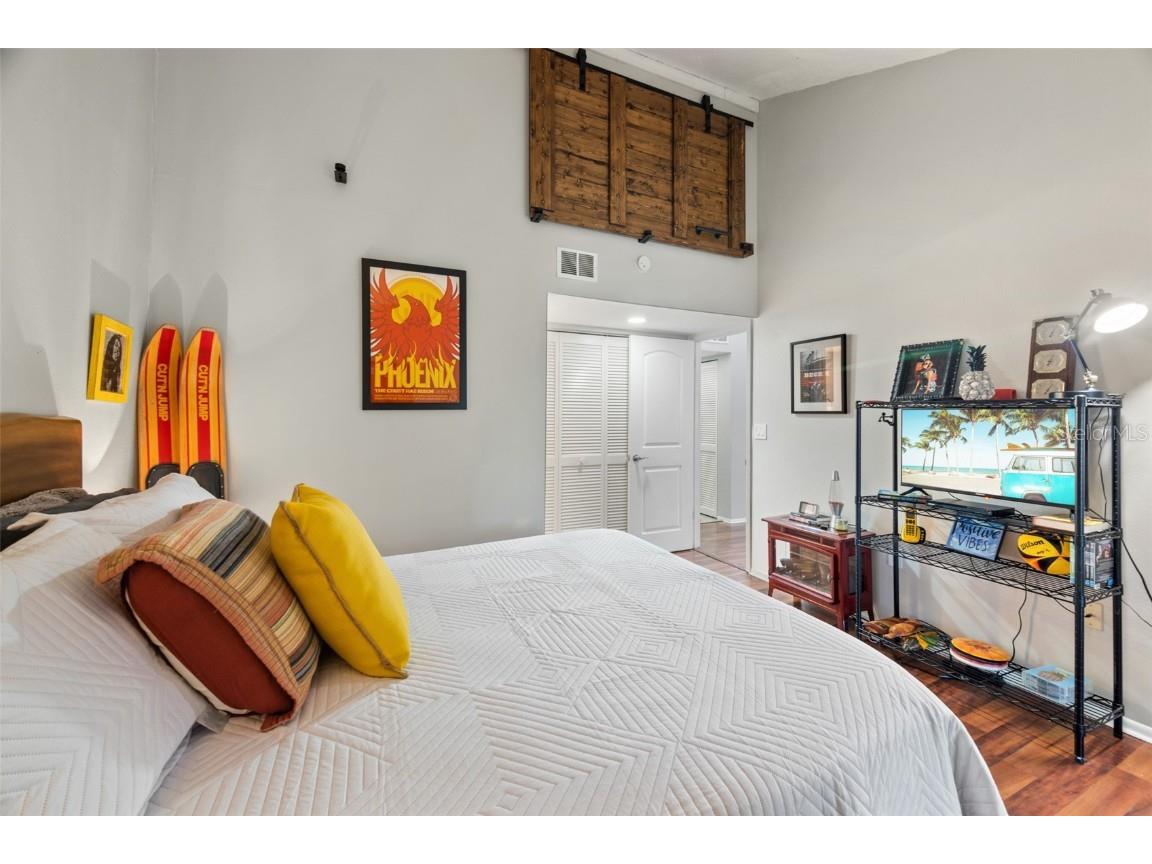 2224 Bahia Vista Street #E6 Sarasota FL 34239 A4645493 image8