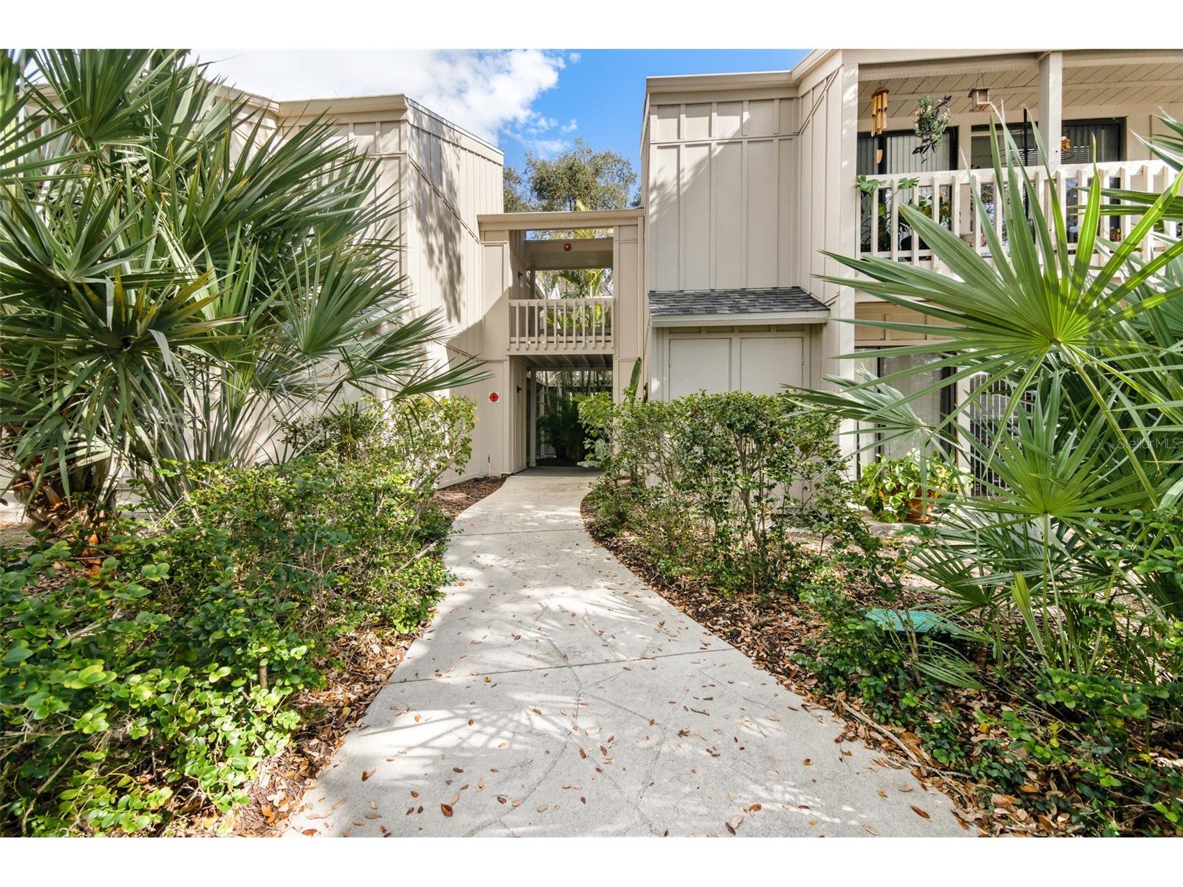 2224 Bahia Vista Street #E6 Sarasota FL 34239 A4683095 image1