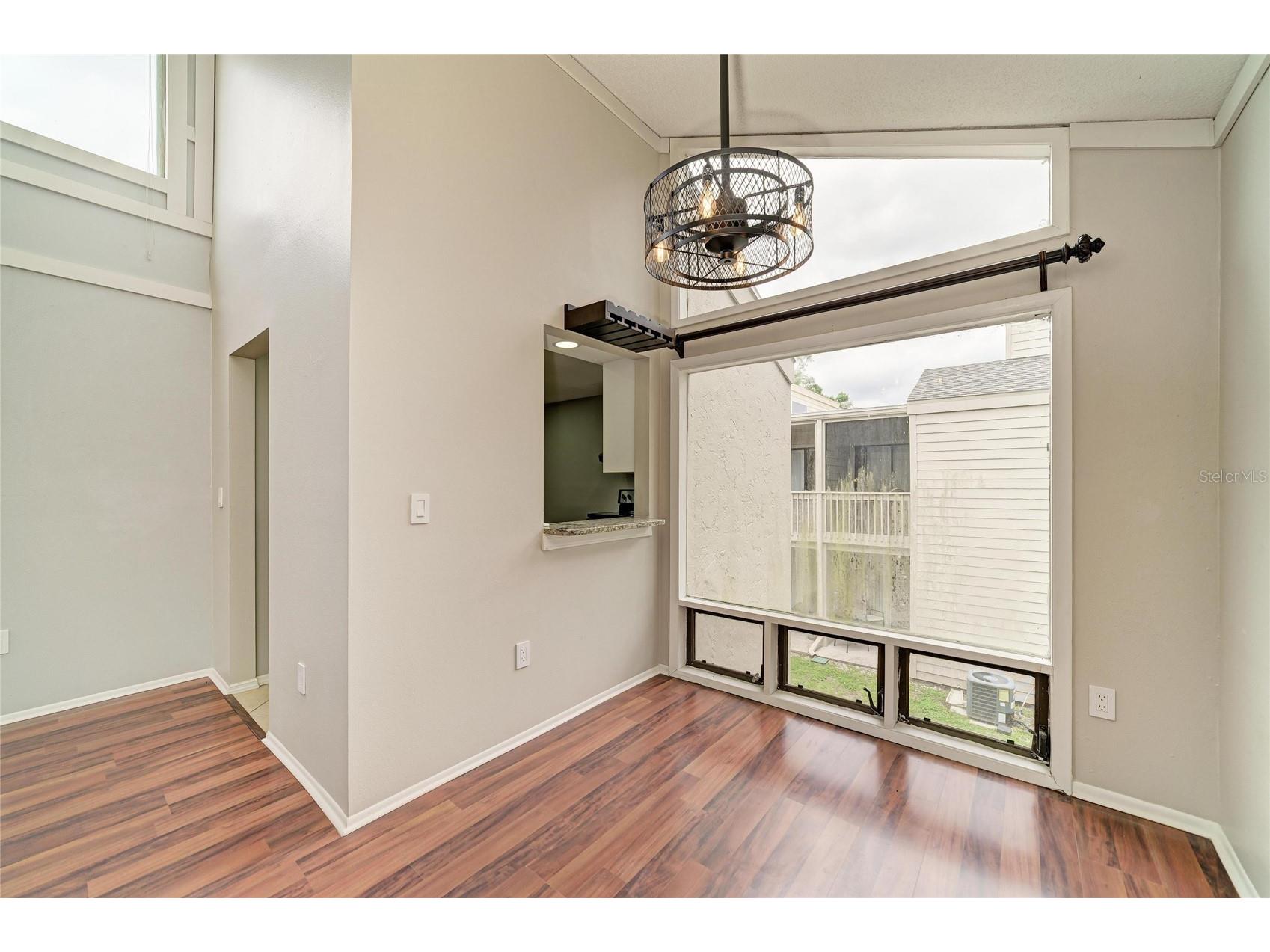 2224 Bahia Vista Street #E6 Sarasota FL 34239 A4695961 image11