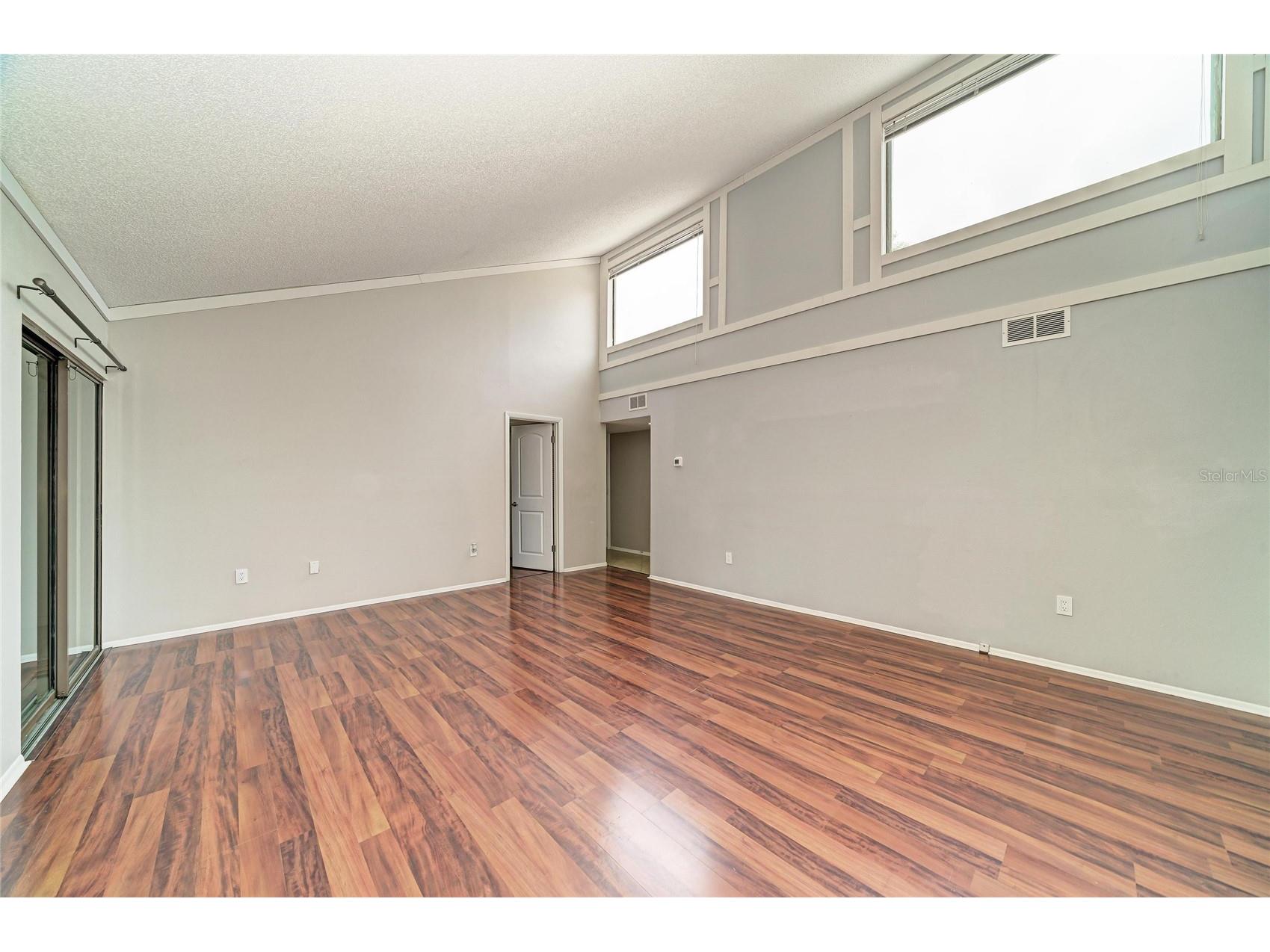 2224 Bahia Vista Street #E6 Sarasota FL 34239 A4695961 image8