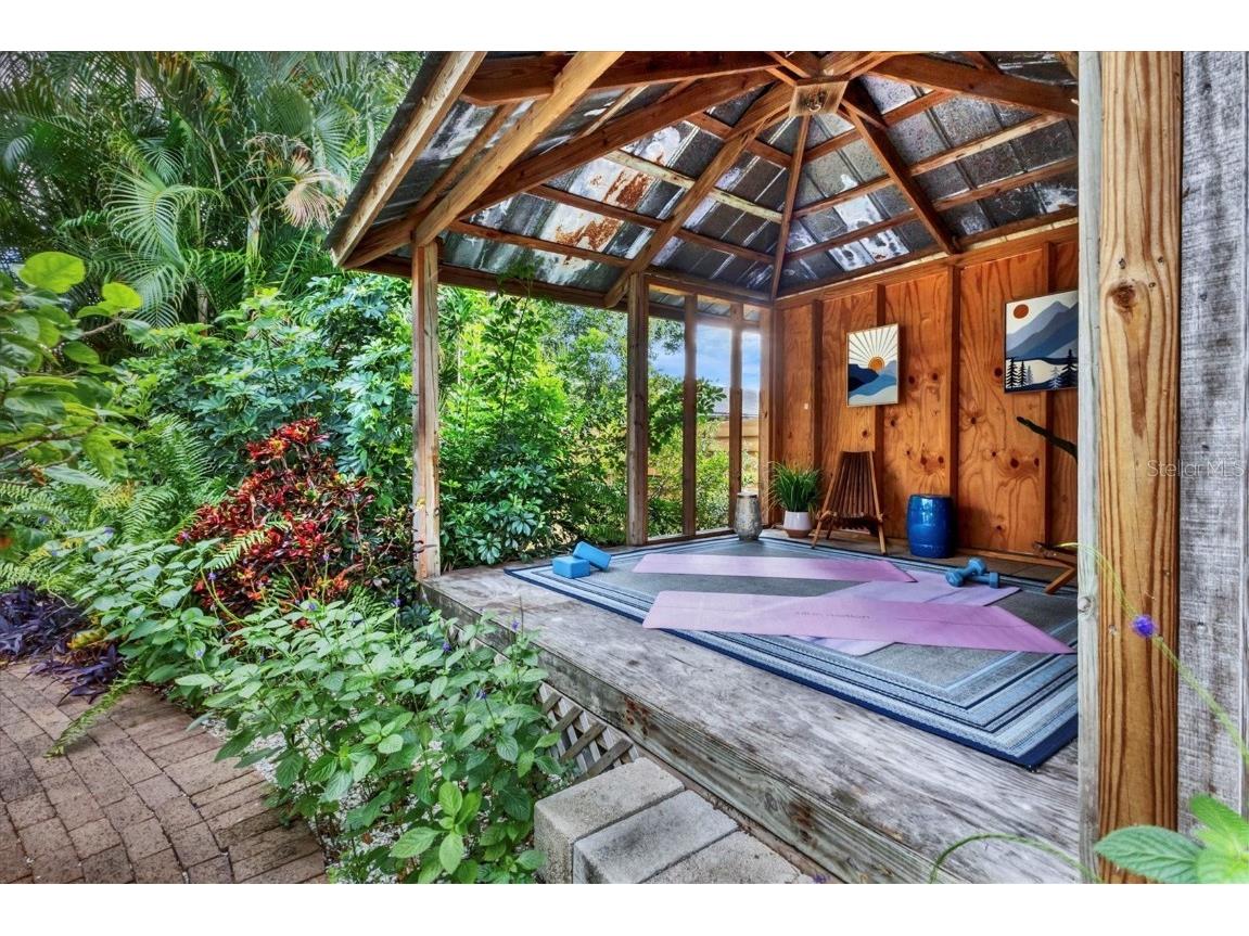 2224 Eugene Street Sarasota FL 34231 A4647246 image6