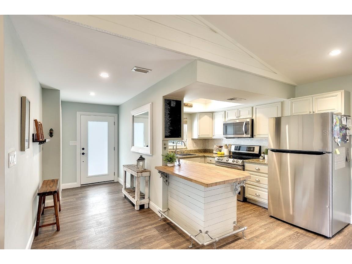 2224 Eugene Street Sarasota FL 34231 A4647246 image7