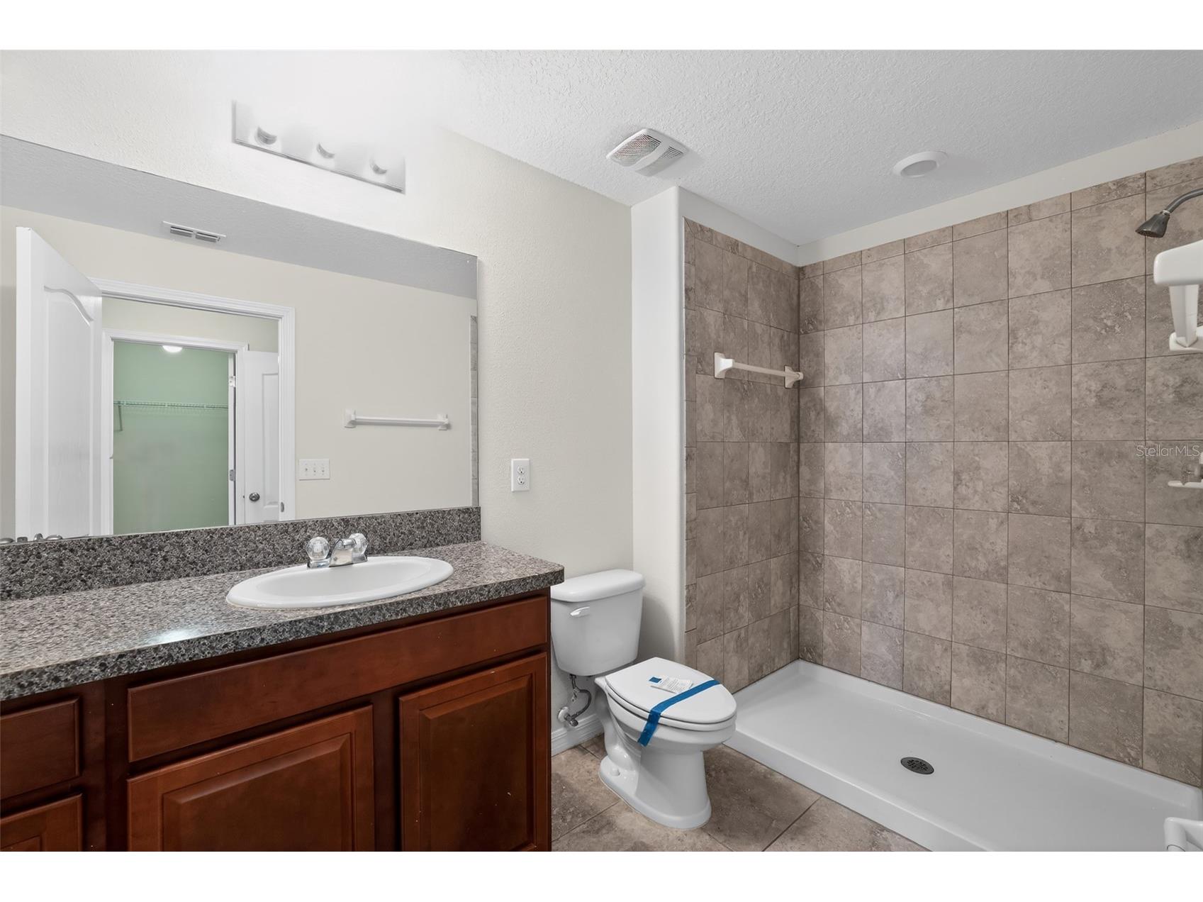 2224 Golden Falcon Drive Ruskin FL 33570 TB8512681 image19