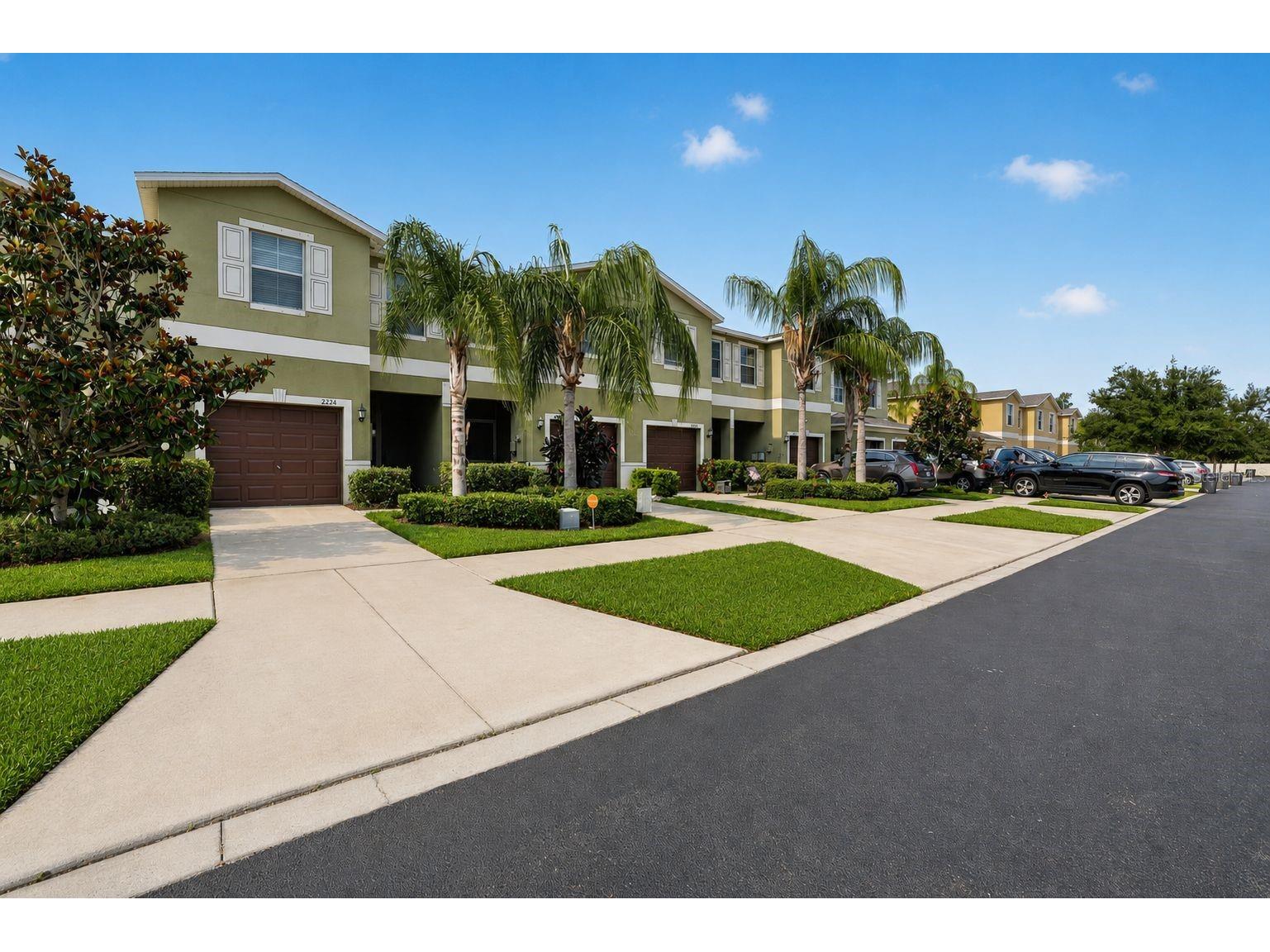 2224 Golden Falcon Drive Ruskin FL 33570 TB8512681 image2