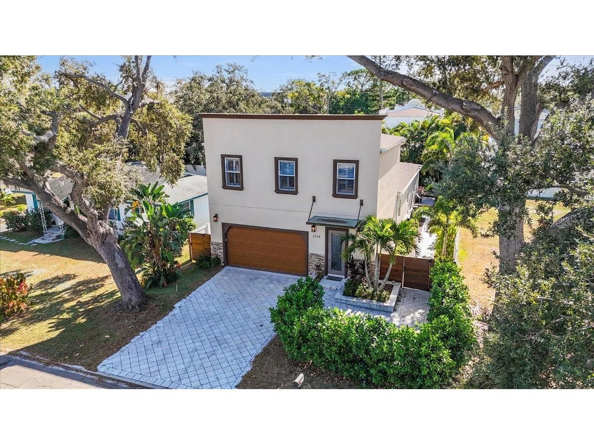 2224 Tami Sola Street Sarasota FL 34237 A4674515 image3