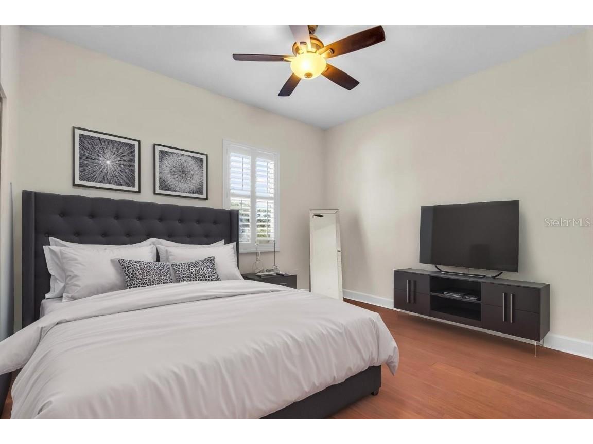 2224 Tami Sola Street Sarasota FL 34237 A4674515 image30