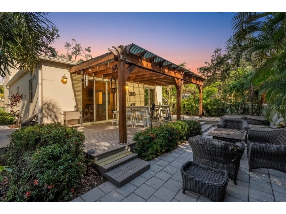 2224 Tami Sola Street Sarasota FL 34237 A4674515 image36