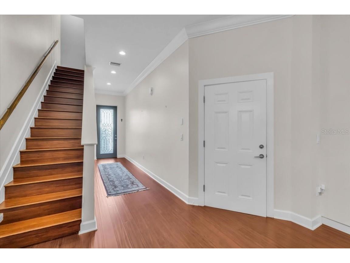 2224 Tami Sola Street Sarasota FL 34237 A4674515 image5