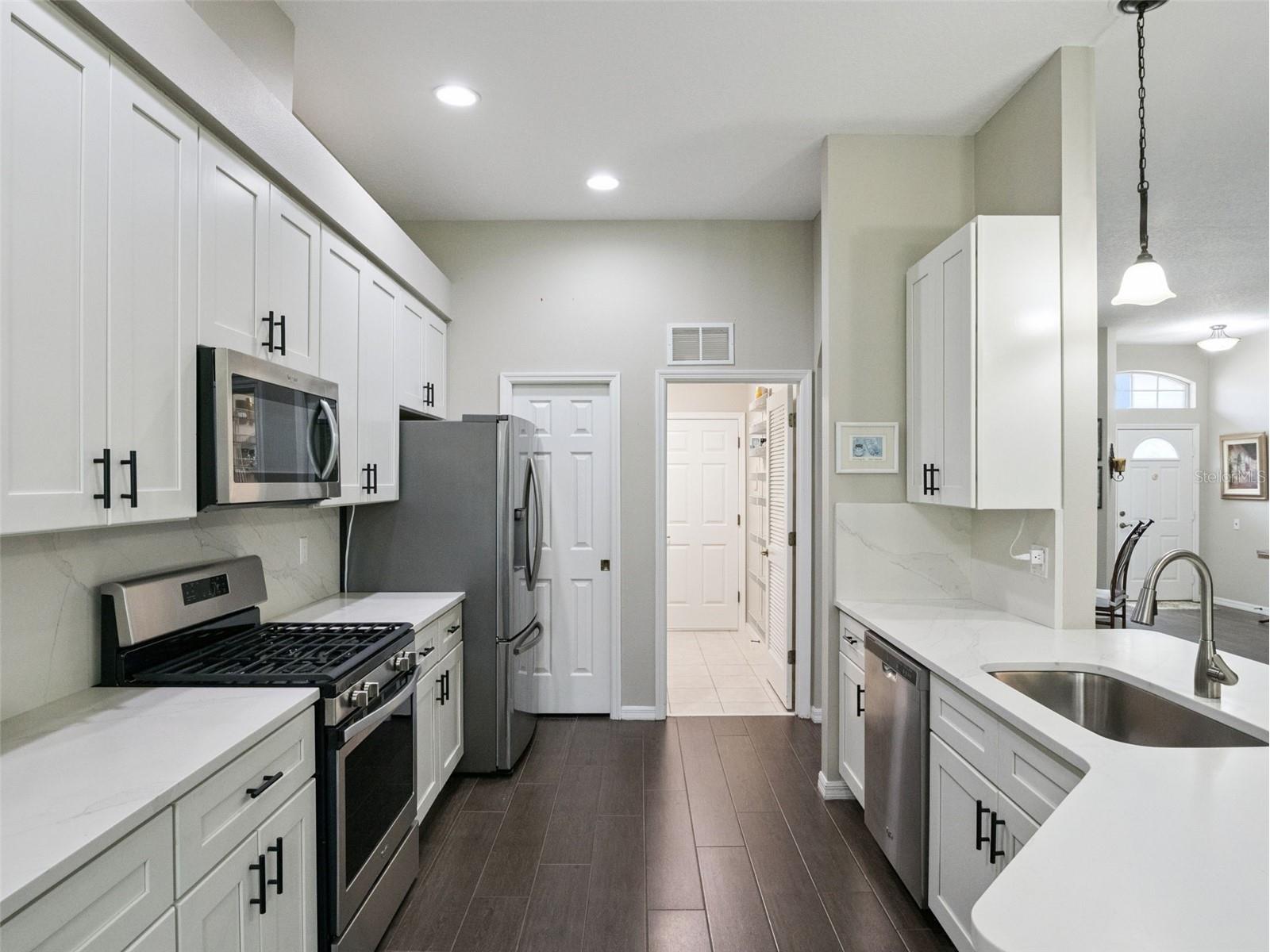 22240 Caledonia Drive Leesburg FL 34748 G5112932 image4