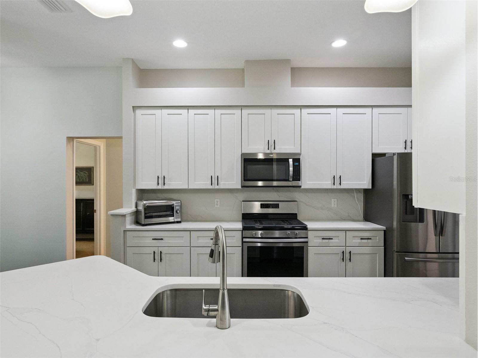 22240 Caledonia Drive Leesburg FL 34748 G5112932 image5