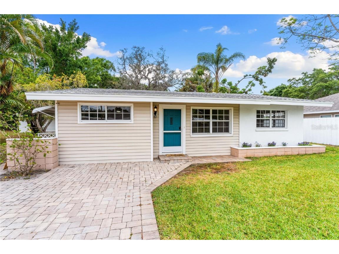 2225 Alice Road Sarasota FL 34231 A4567317 image1