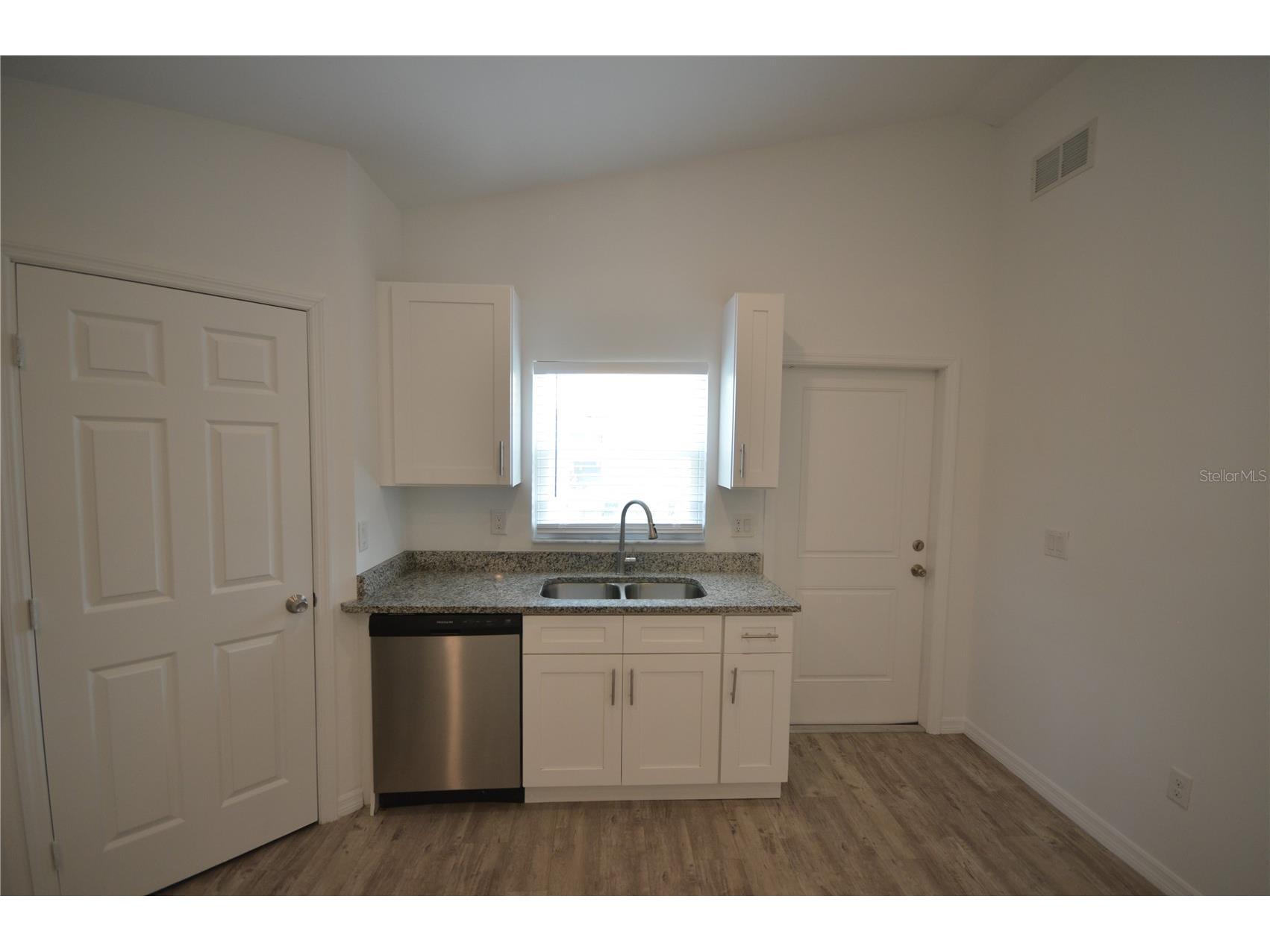 2225 Carver Avenue Fort Myers FL 33916 O6401818 image12