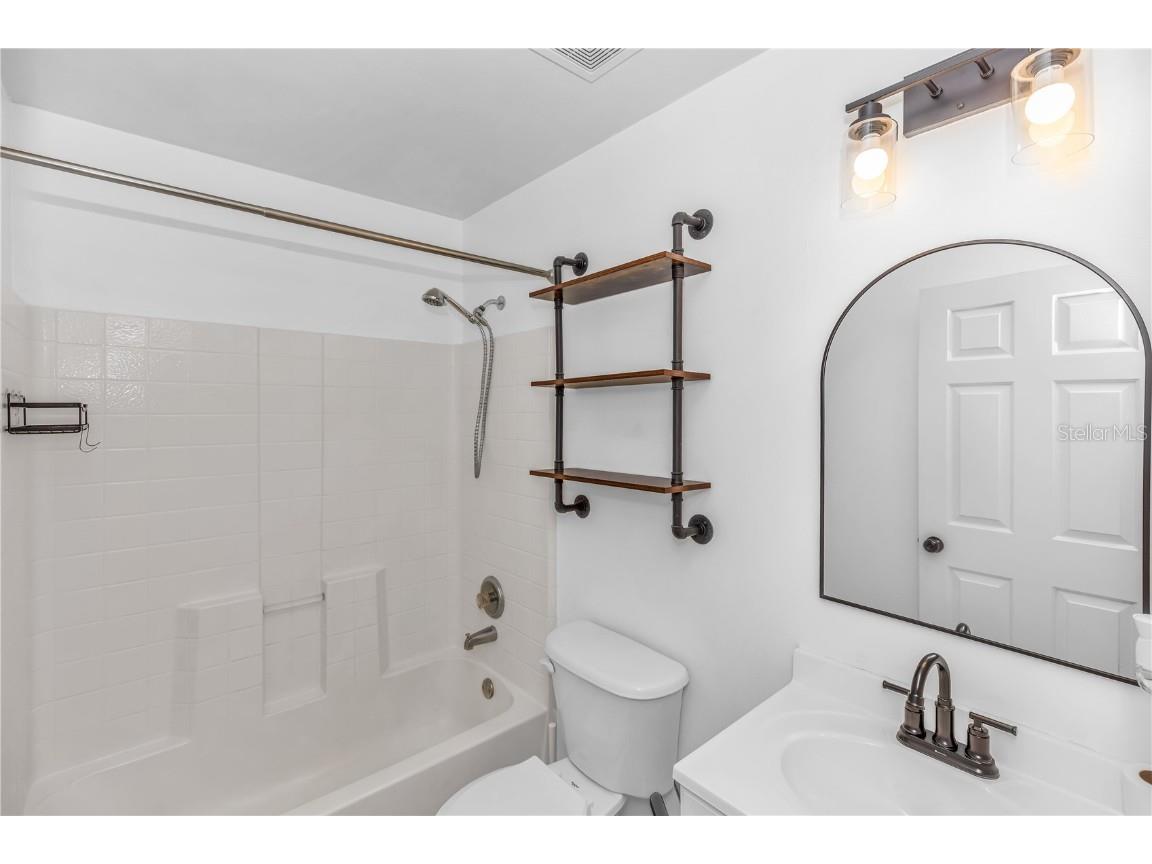 2225 Central Parkway Deland FL 32724 O6330053 image17