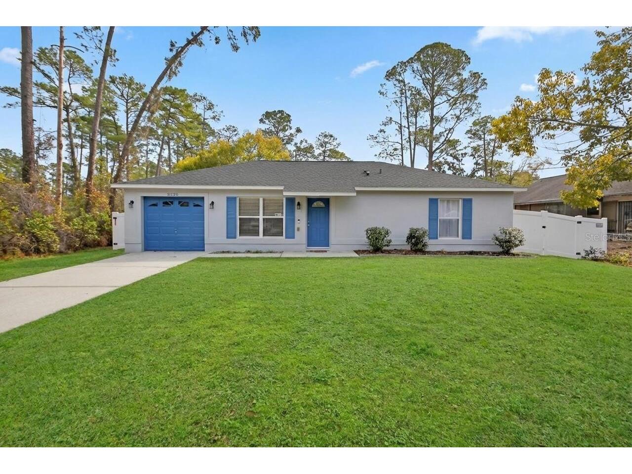 2225 Central Parkway Deland FL 32724 V4947406 image1