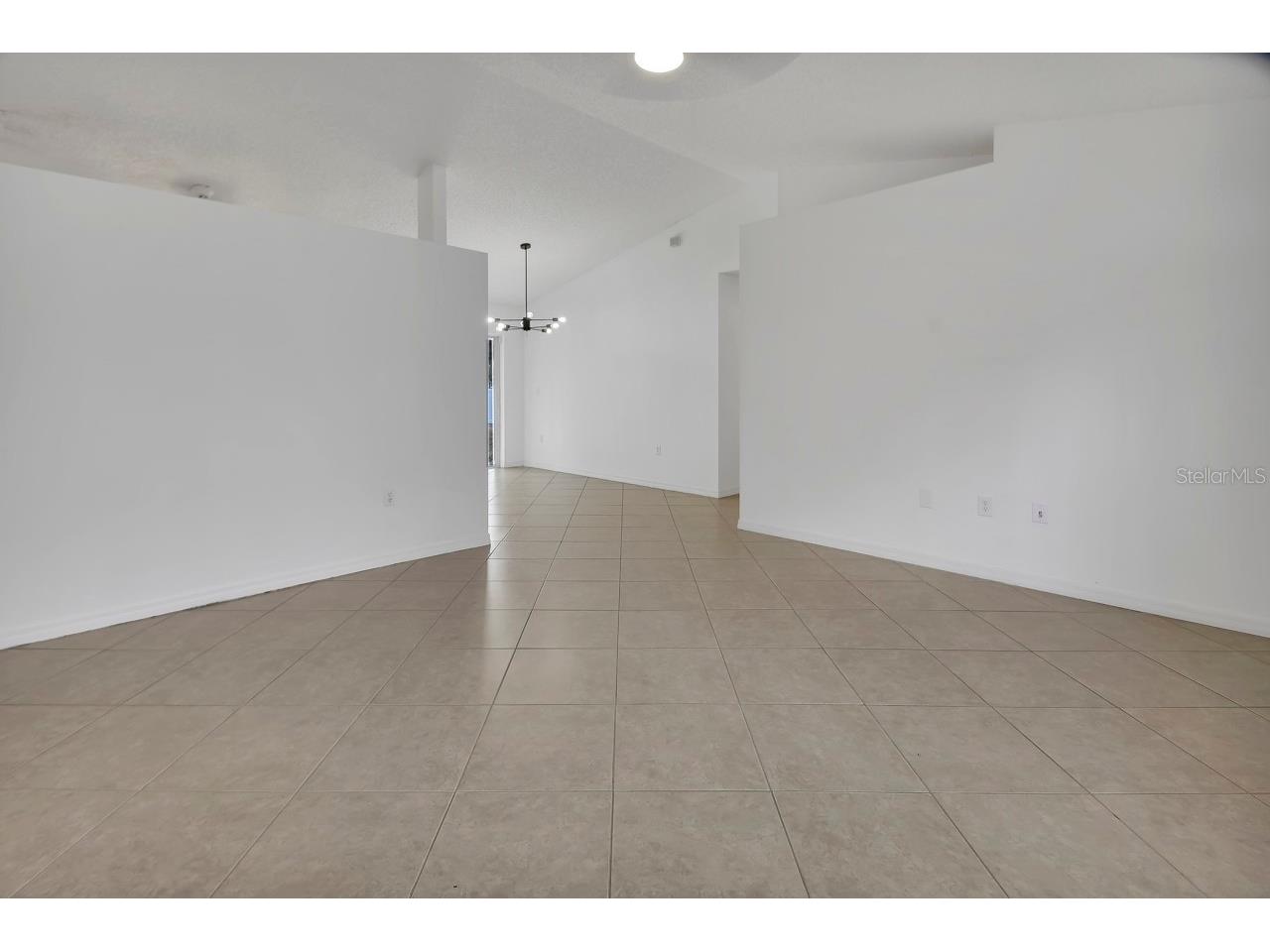 2225 Central Parkway Deland FL 32724 V4947406 image2