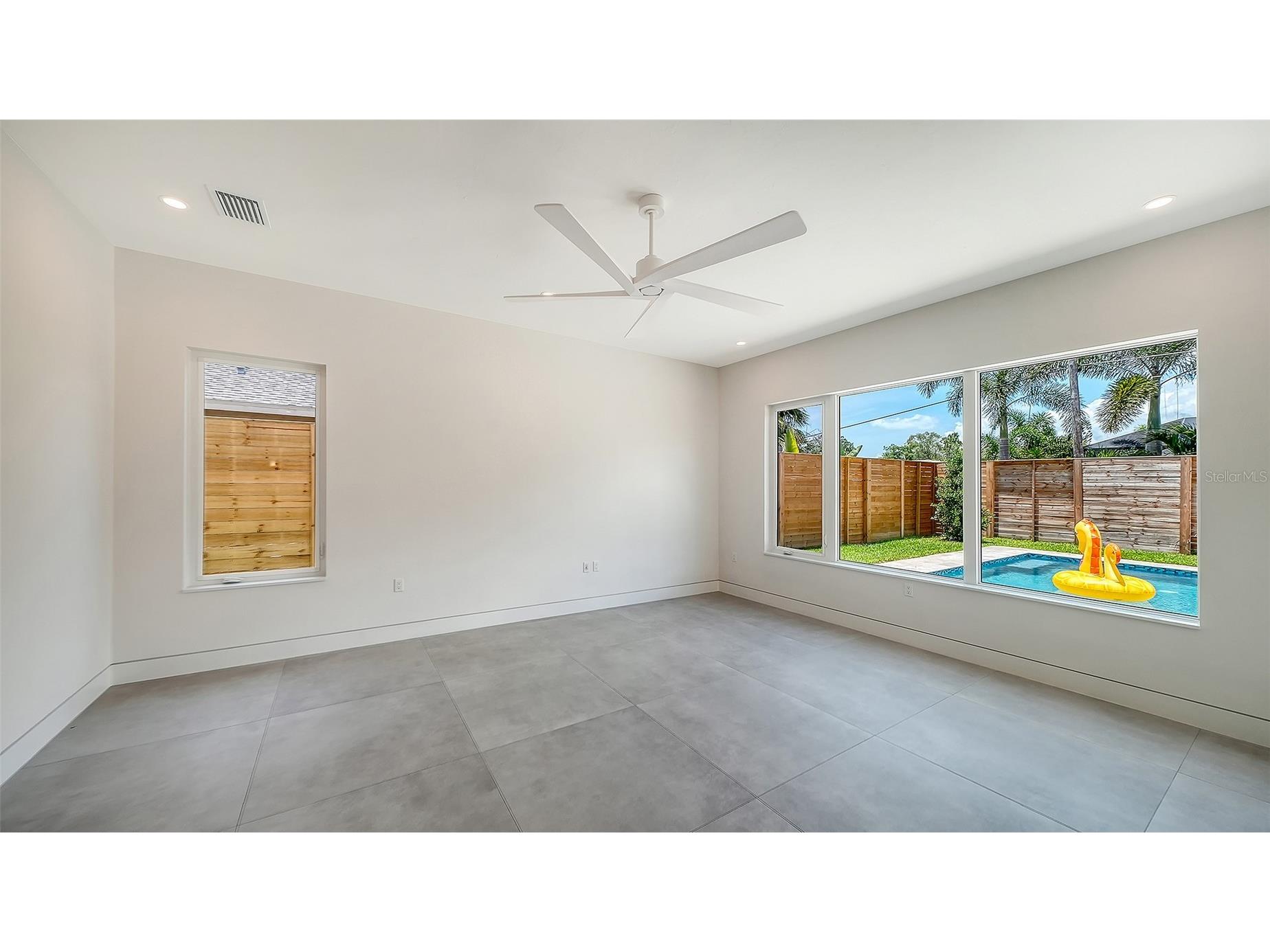 2225 Florinda Street Sarasota FL 34231 A4690756 image20