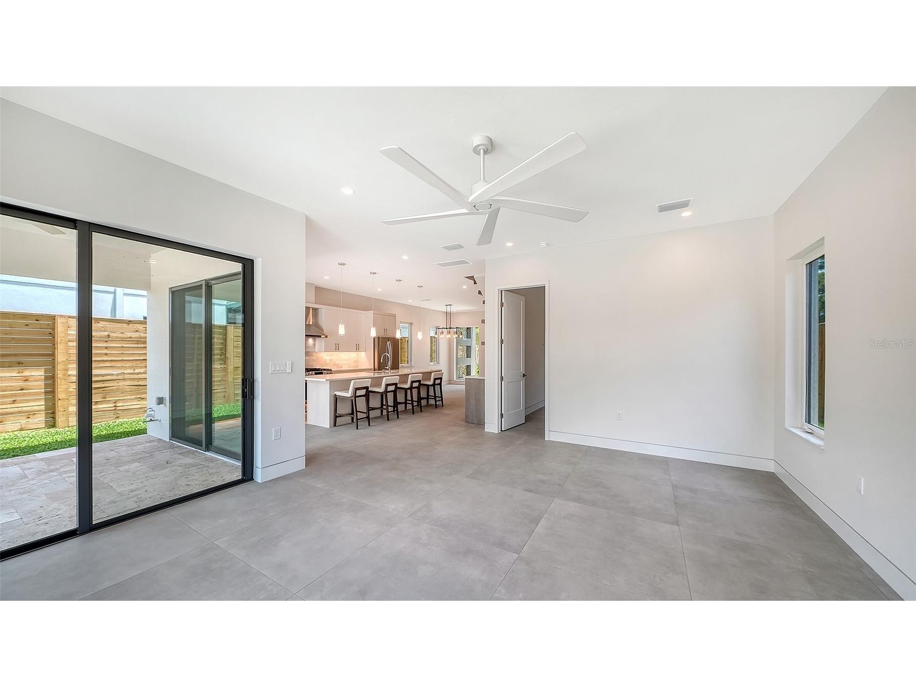 2225 Florinda Street Sarasota FL 34231 A4690756 image24