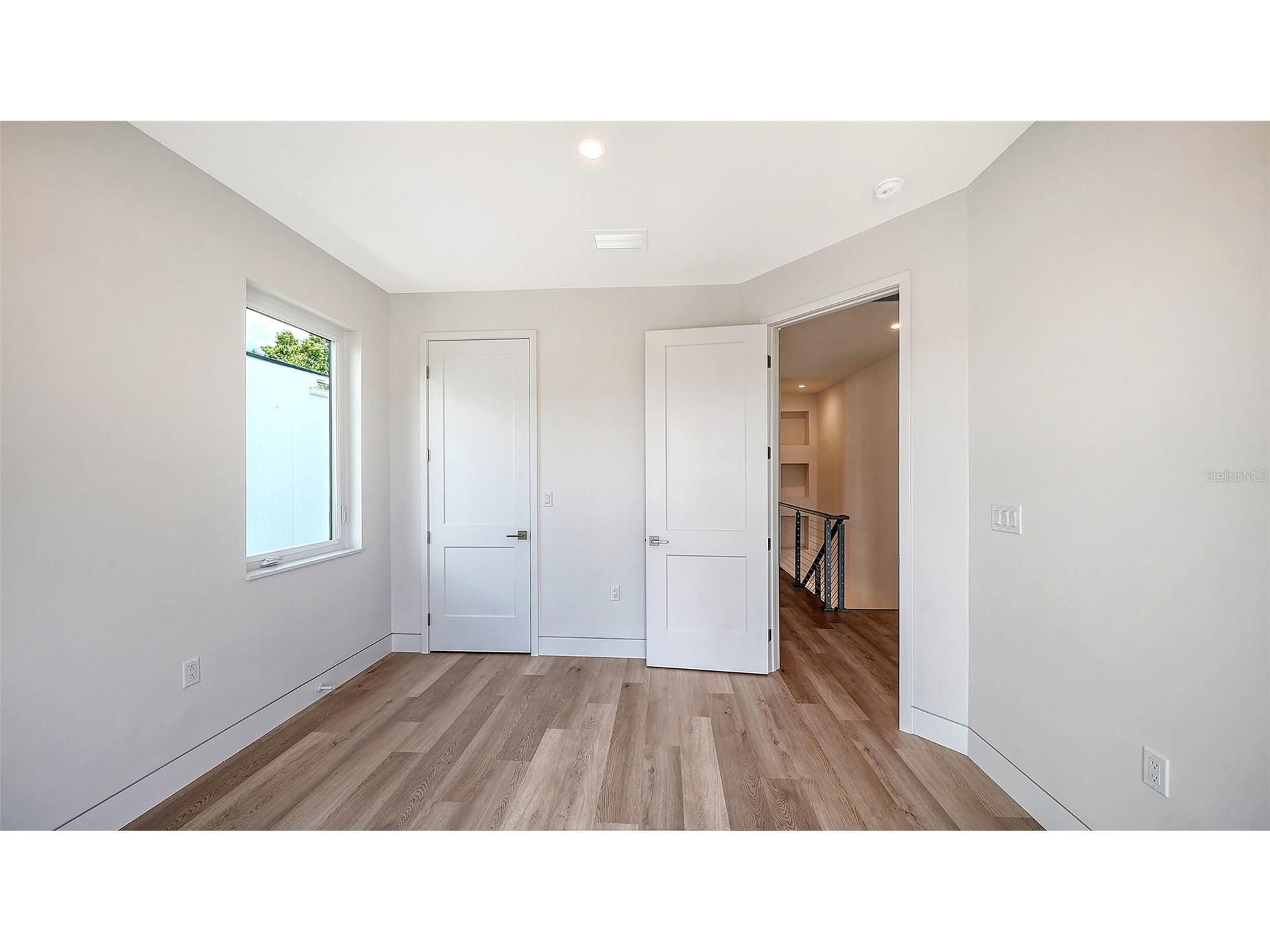 2225 Florinda Street Sarasota FL 34231 A4690756 image41