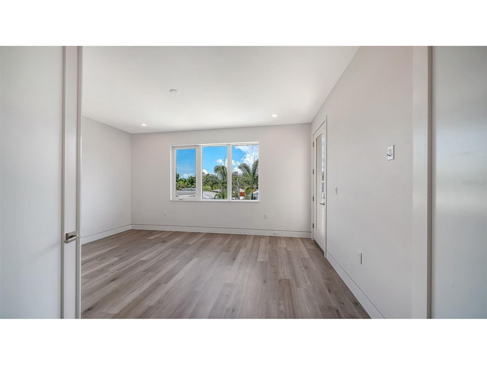 2225 Florinda Street Sarasota FL 34231 A4690756 image43