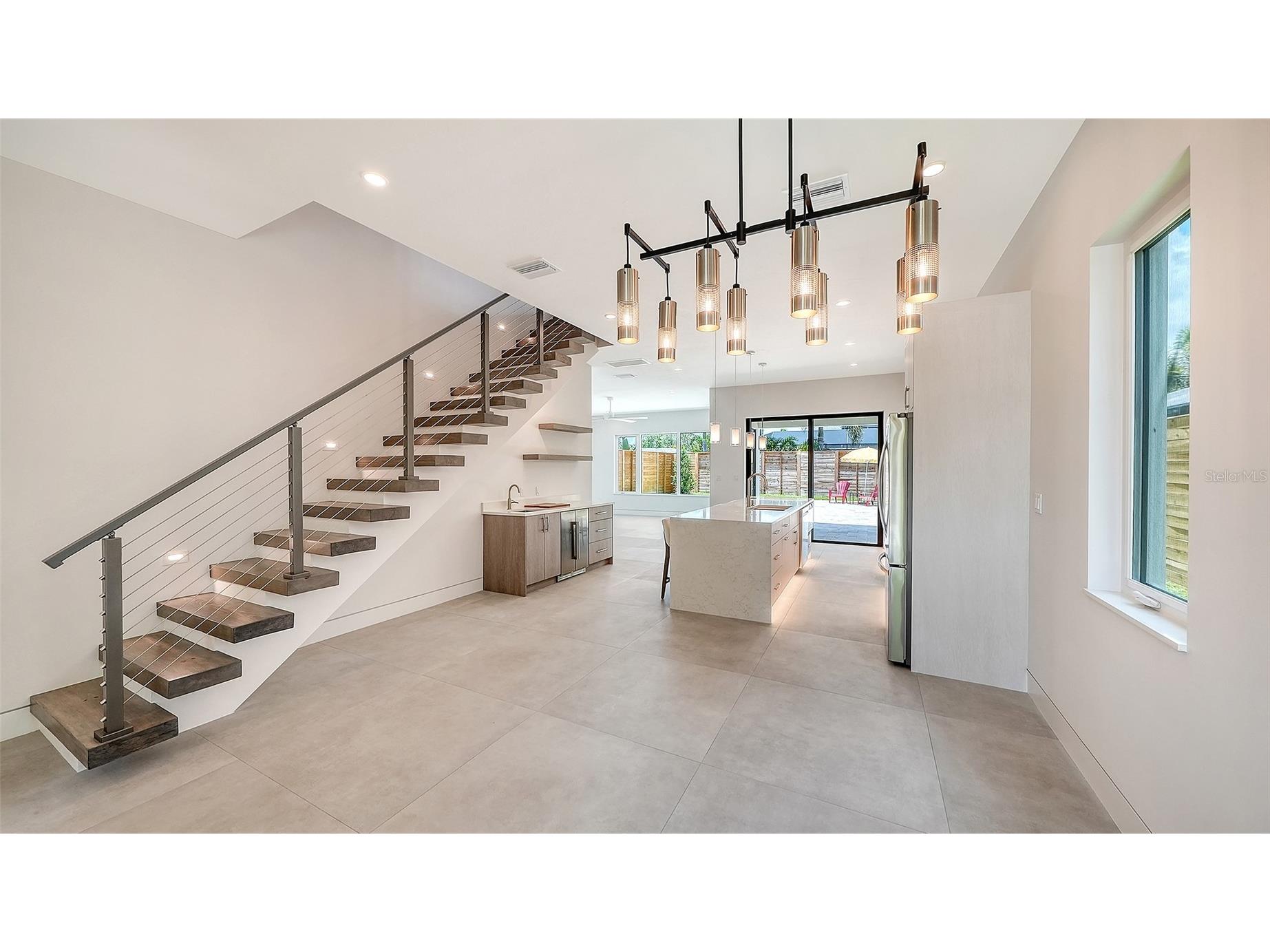 2225 Florinda Street Sarasota FL 34231 A4690756 image7
