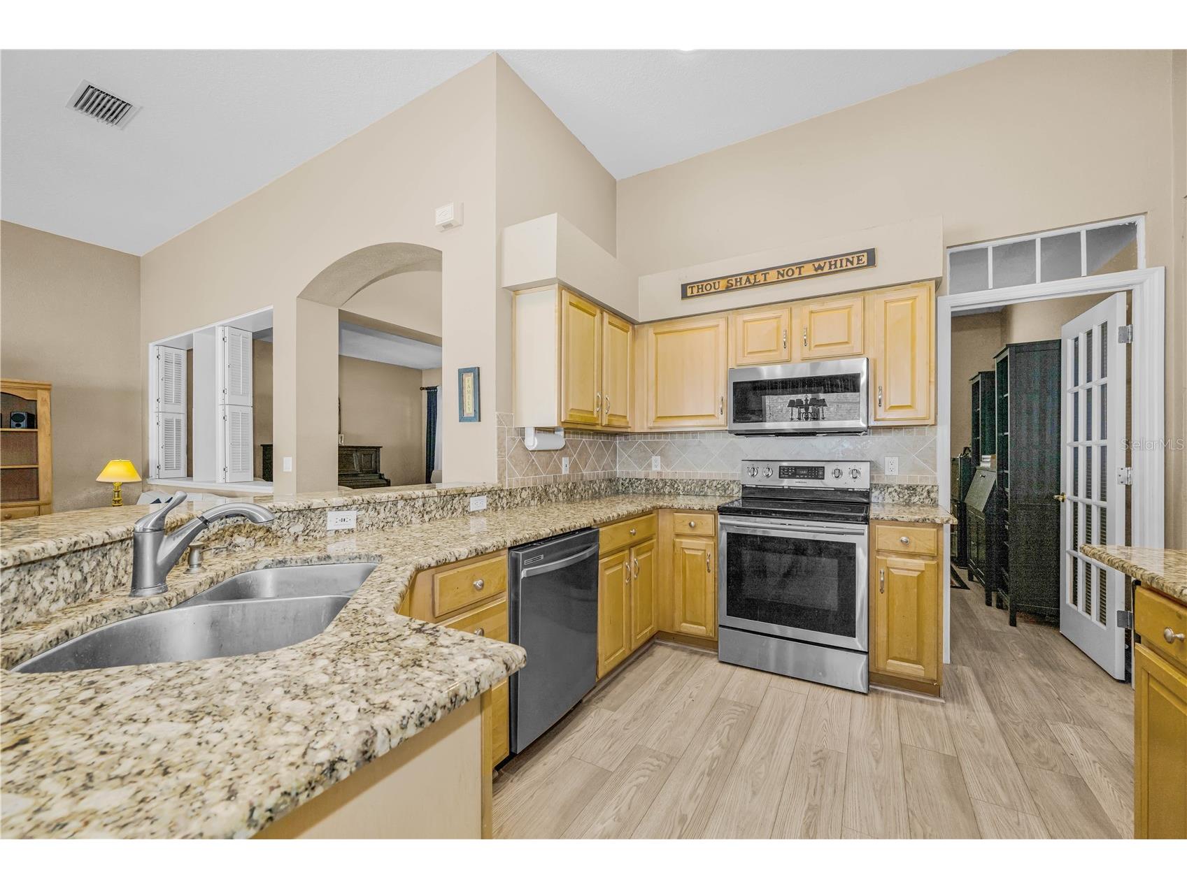 2225 Longmore Circle Valrico FL 33596 TB8475790 image5