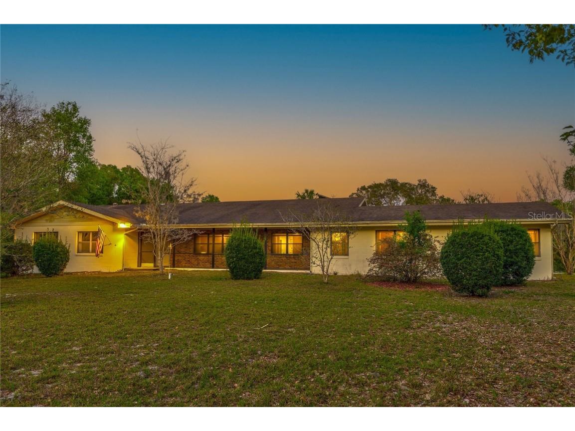 2225 S Spring Garden Avenue Deland FL 32720 V4929076 image1