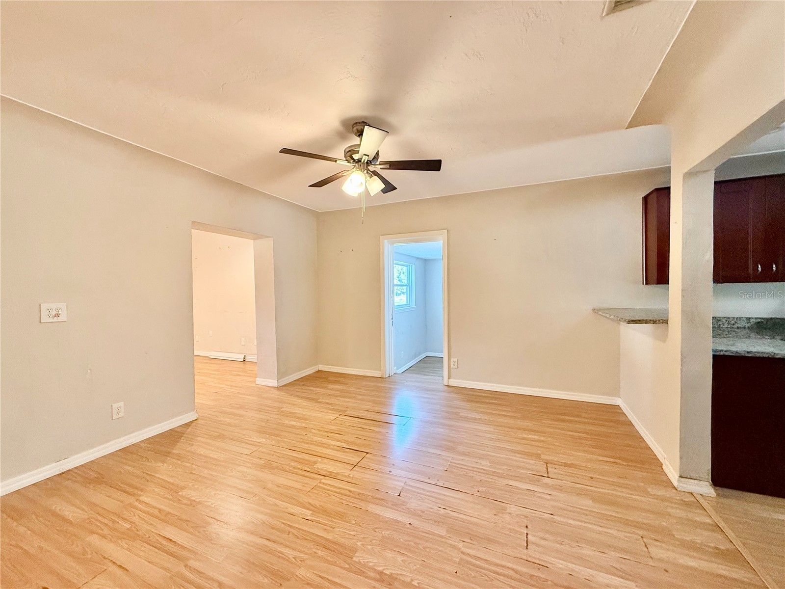 2226 46th Avenue N Saint Petersburg FL 33714 TB8466332 image11