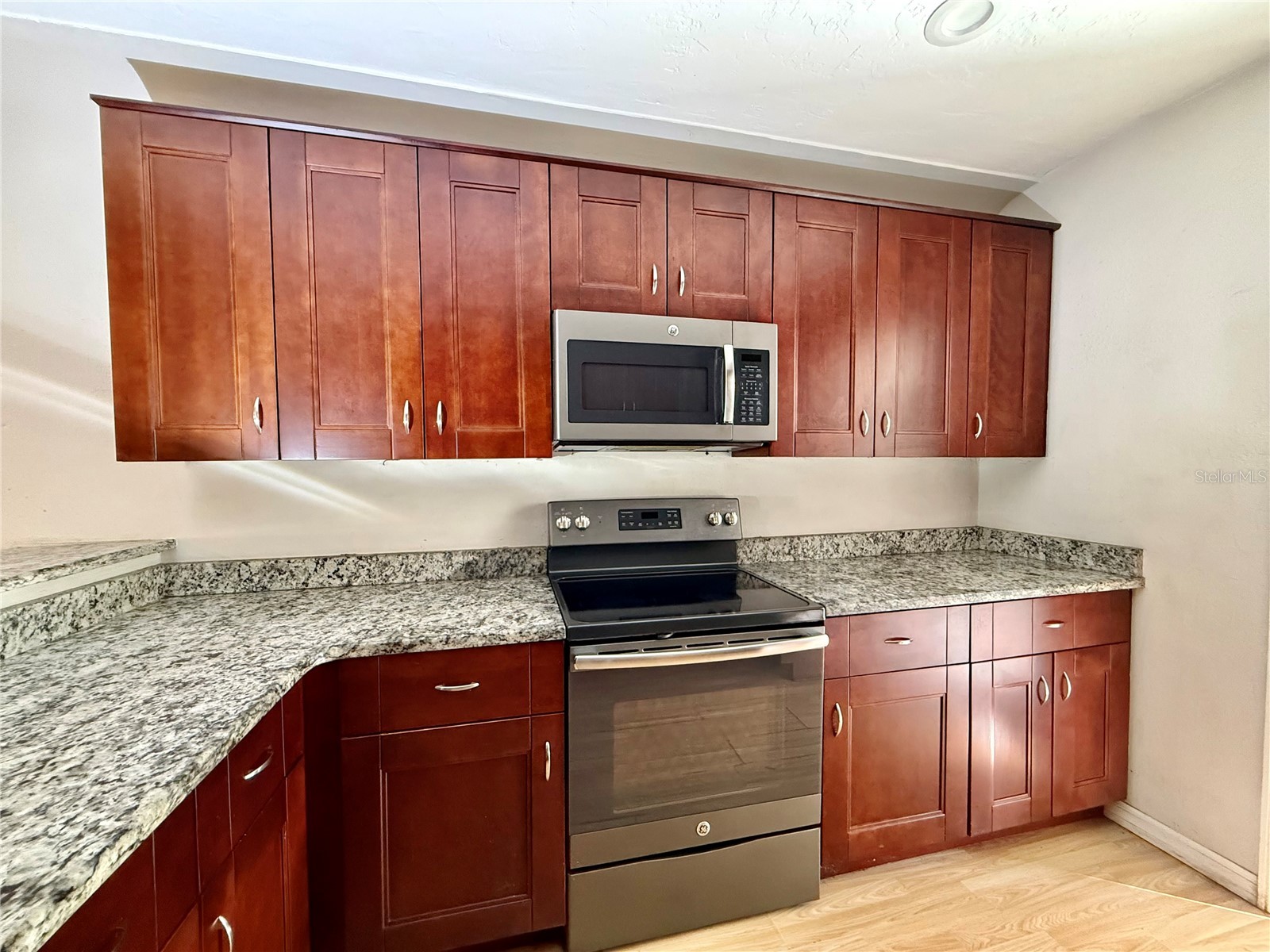 2226 46th Avenue N Saint Petersburg FL 33714 TB8466332 image4