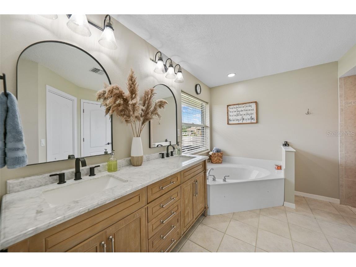 2226 Charleston Park Drive North Port FL 34287 TB8403216 image21