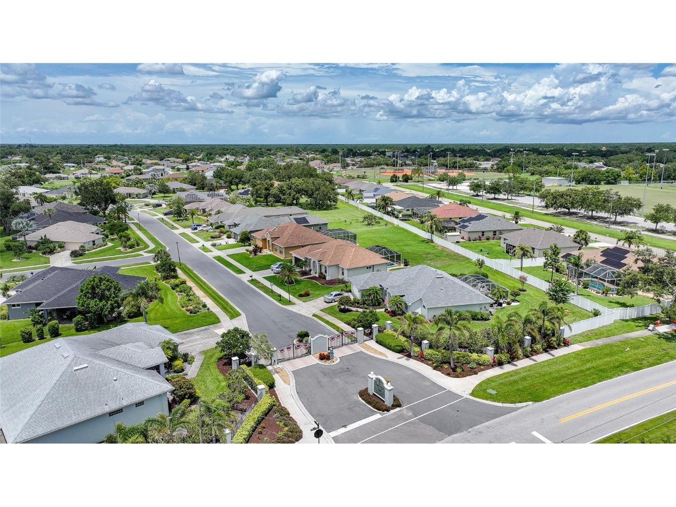 2226 Charleston Park Drive North Port FL 34287 TB8403216 image57