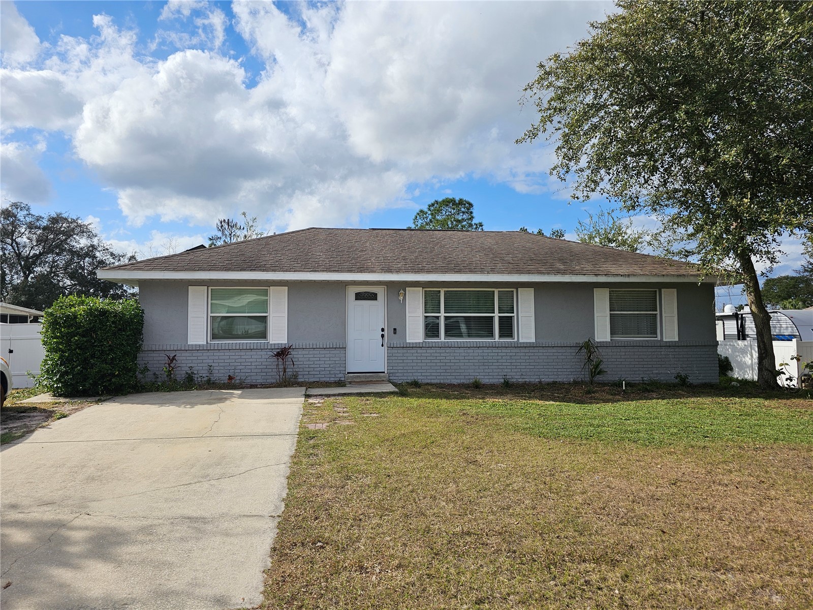 2226 Evangelina Avenue Deltona FL 32725 V4946775 image1