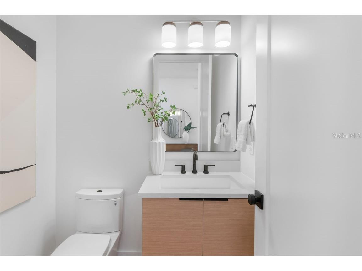 2226 Grove Street Sarasota FL 34239 A4667102 image12