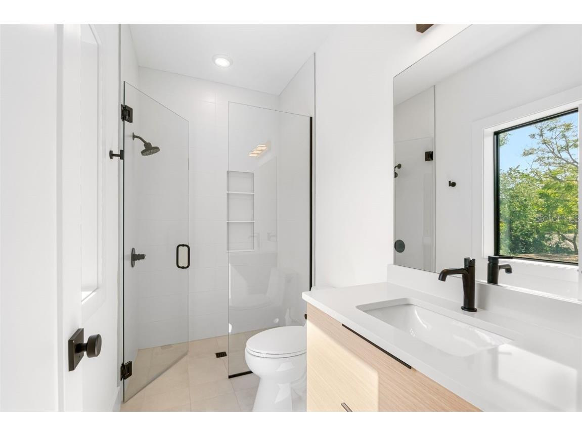 2226 Grove Street Sarasota FL 34239 A4667102 image47