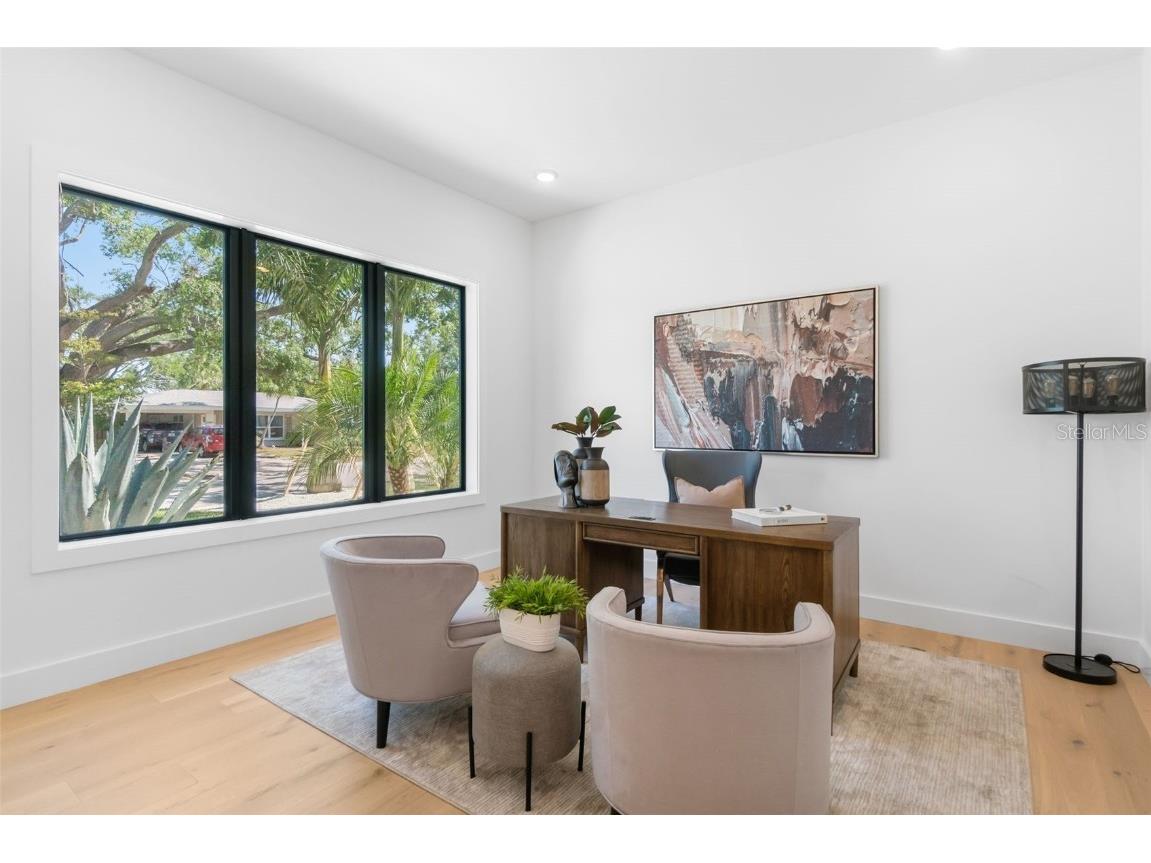 2226 Grove Street Sarasota FL 34239 A4667102 image9